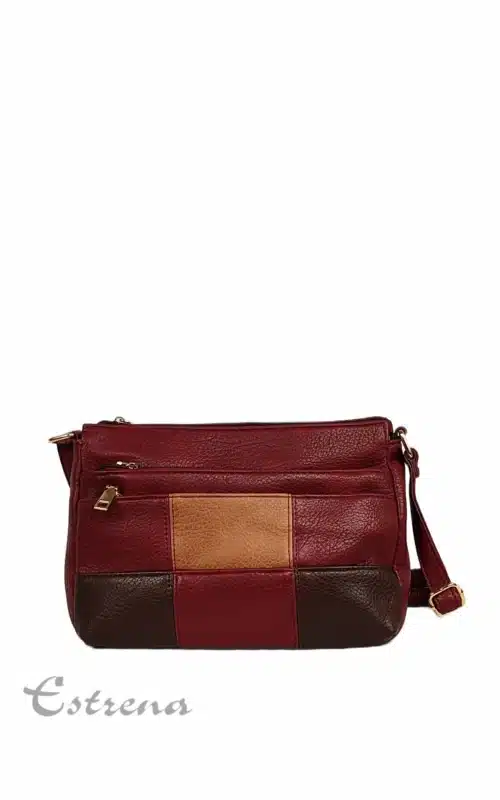 Bolso bandolera color burdeos con bolsillos de cremallera y paneles frontales en camel y marrón de Estrena Moda