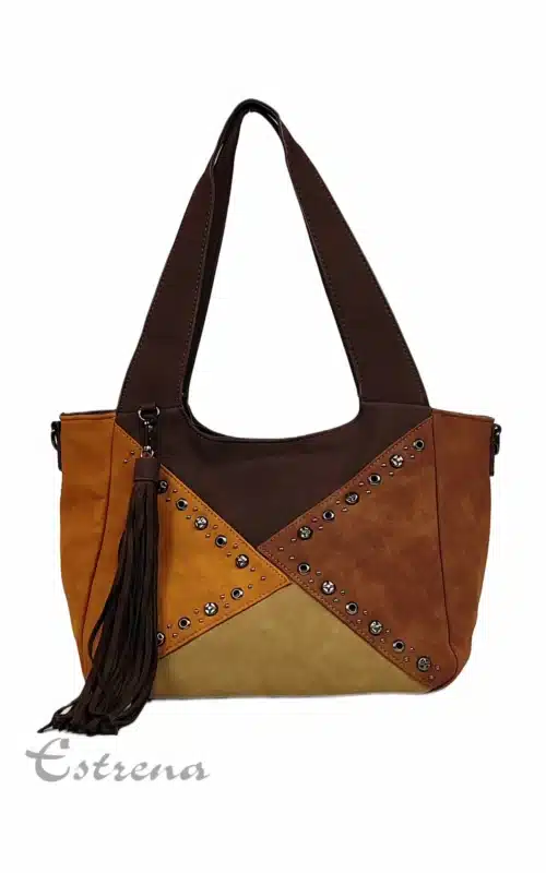 Bolso de hombro de ante tricolor con diseño geométrico en tonos marrón, camel y beige con flecos de Estrena Moda